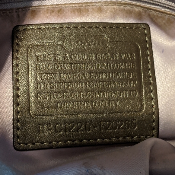 Vintage Coach - Picture 10 of 16